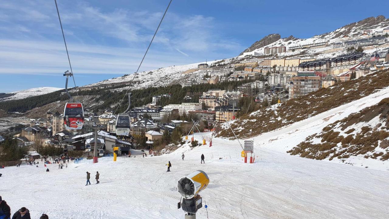 Apartamento Familiar Sierra Nevada Buitenkant foto